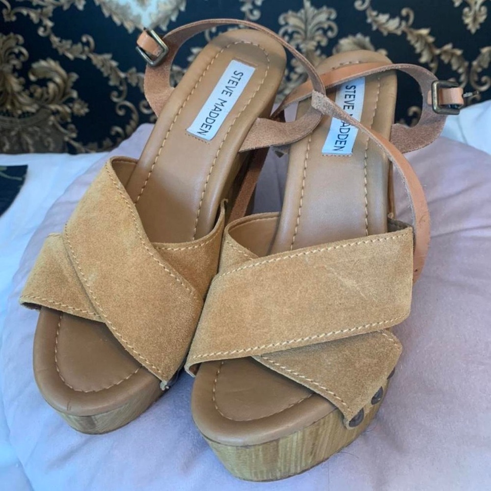 🦇 Vintage Steve Madden Platform Heels 🦇
